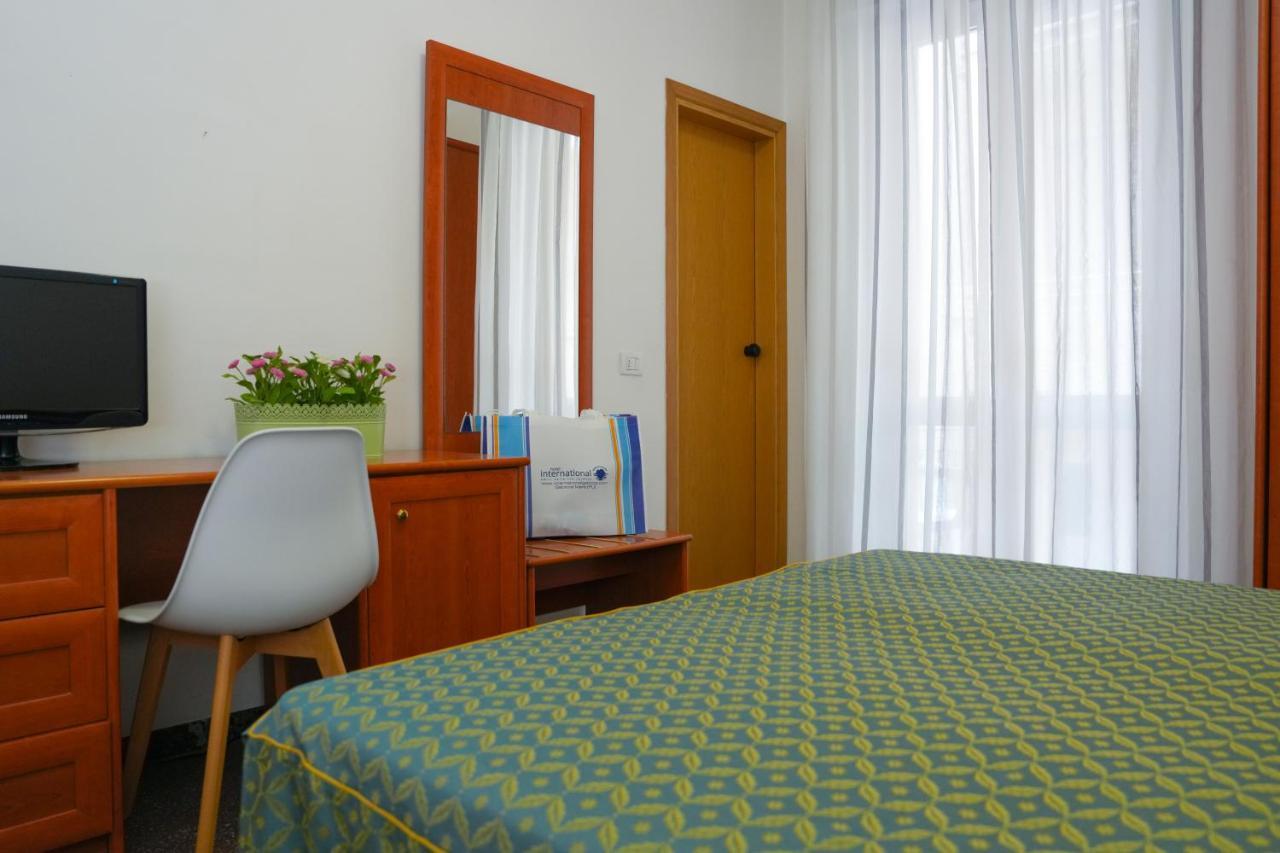 Hotel International กาบิชเชมาเร ภายนอก รูปภาพ
